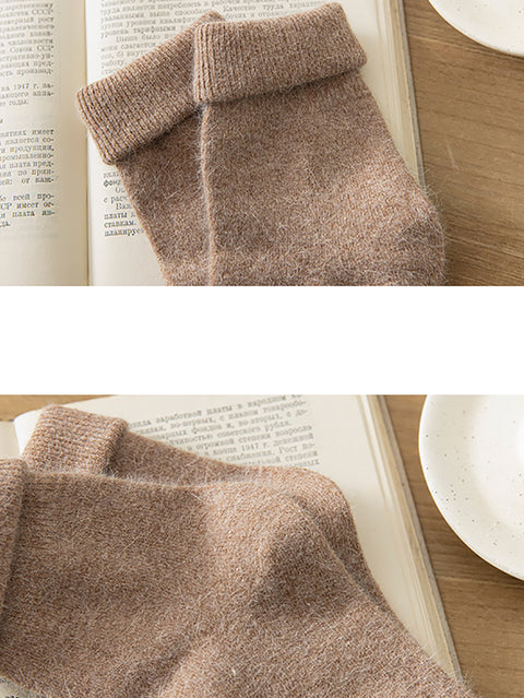 4 Pairs Women Winter Warm Wool Socks